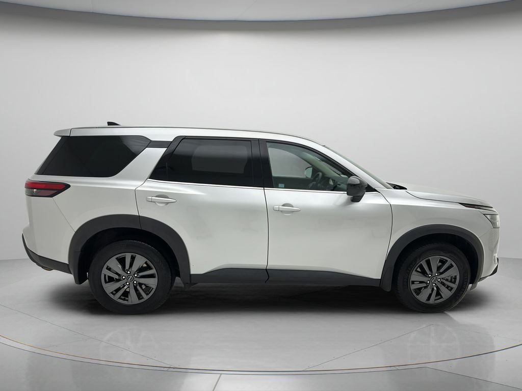 2024 Nissan Pathfinder S