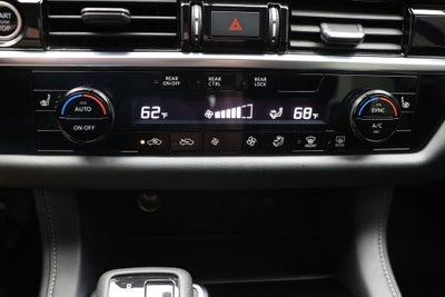 2023 Nissan Pathfinder SV