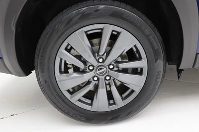2023 Nissan Pathfinder SV