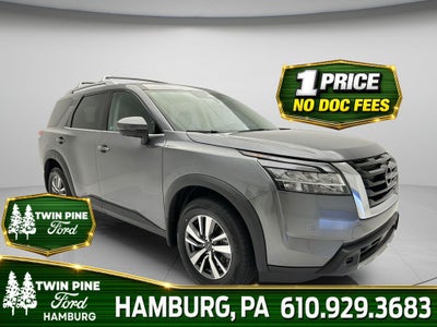 2024 Nissan Pathfinder SL