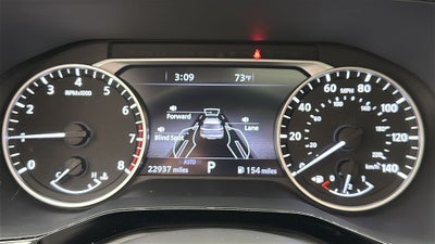 2023 Nissan Pathfinder SL