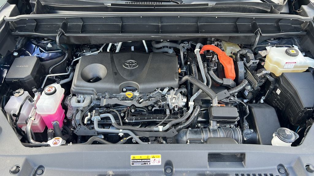 2022 Toyota Highlander Hybrid Platinum
