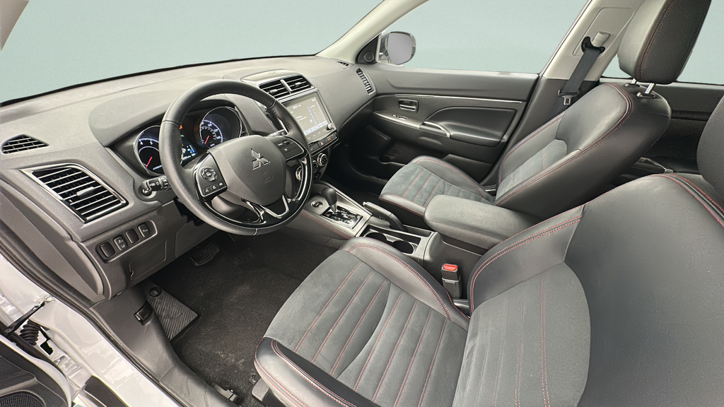 2025 Mitsubishi Outlander Sport 2.0 SE