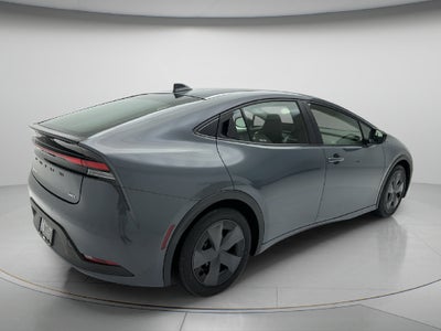 2025 Toyota Prius LE