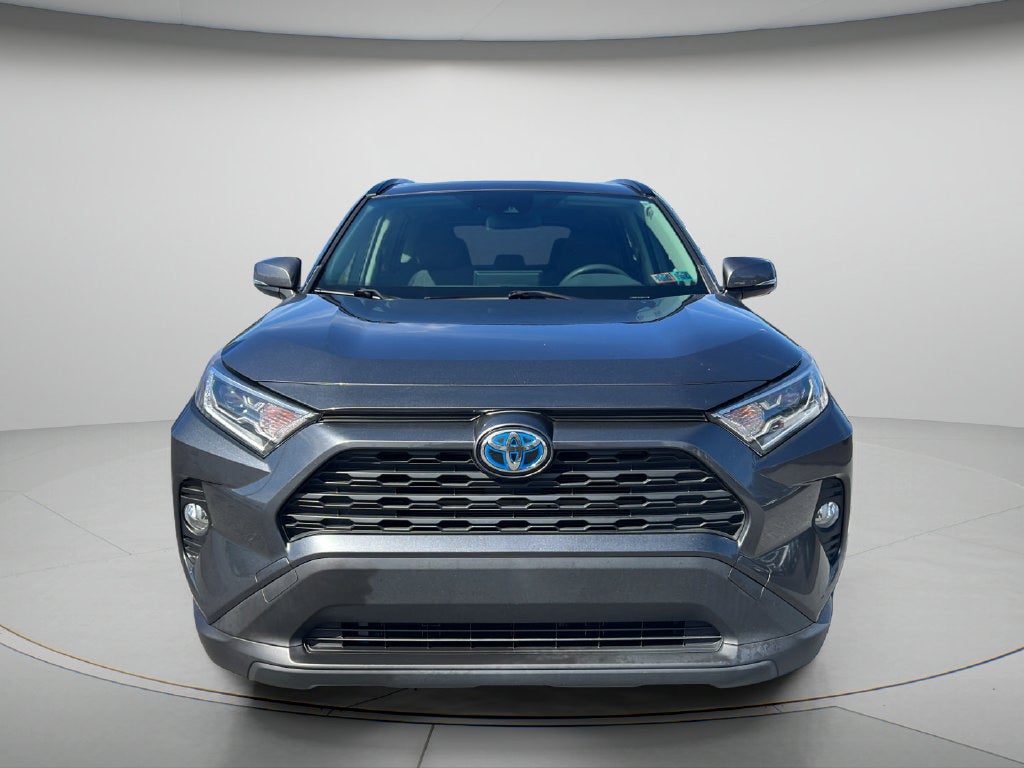 2020 Toyota RAV4 Hybrid XLE