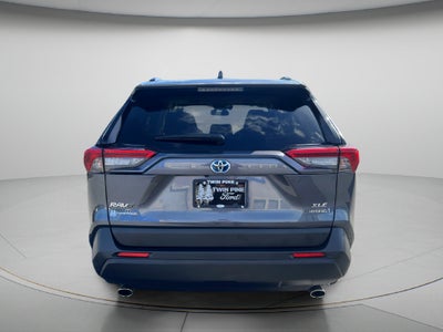 2020 Toyota RAV4 Hybrid XLE
