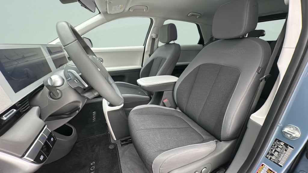 2024 Hyundai IONIQ 5 SE
