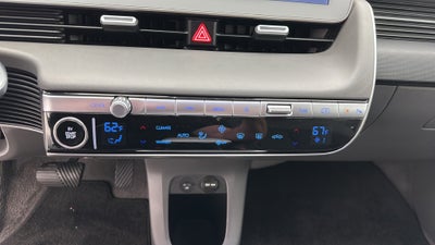 2024 Hyundai IONIQ 5 SE