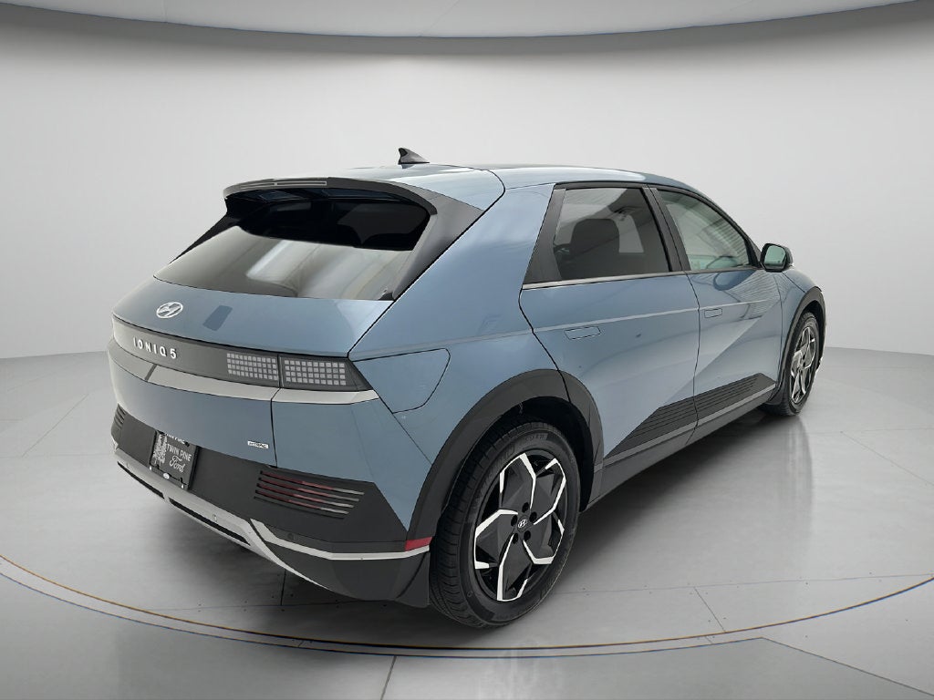 2024 Hyundai IONIQ 5 SE