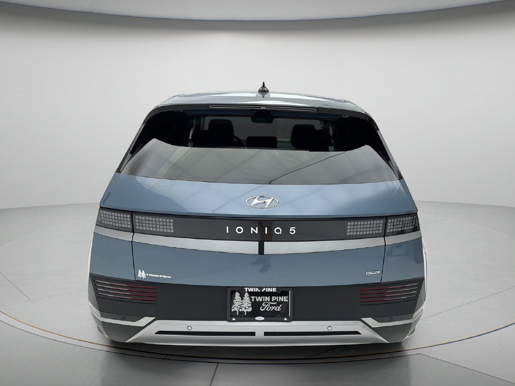 2024 Hyundai IONIQ 5 SE