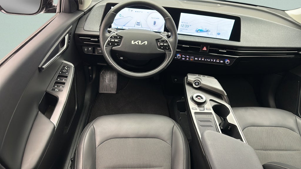 2024 Kia EV6 Light