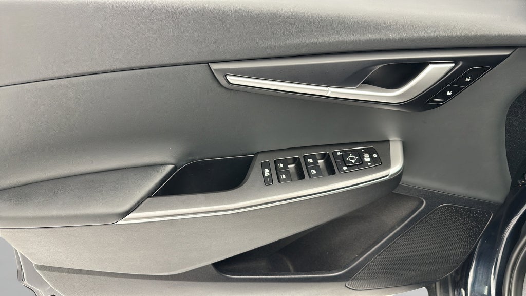 2024 Kia EV6 Light