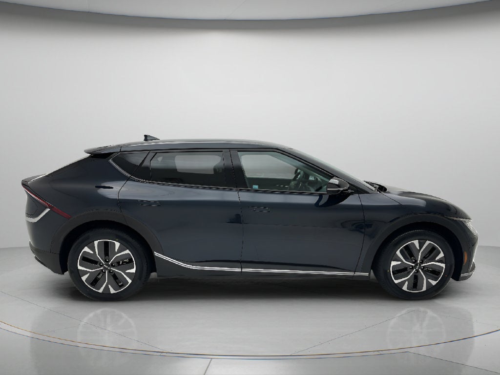 2024 Kia EV6 Light