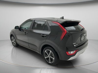 2025 Kia Niro LX