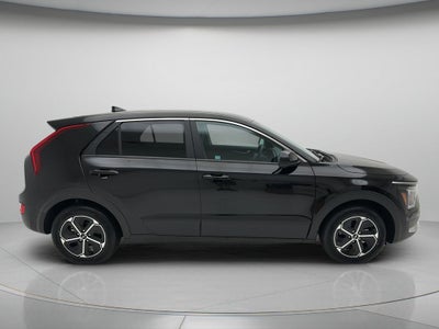 2025 Kia Niro LX