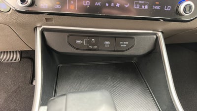 2025 Kia Carnival LXS