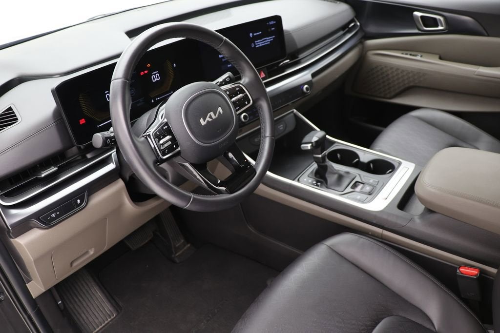 2025 Kia Carnival LXS