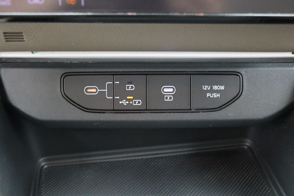 2025 Kia Carnival LXS