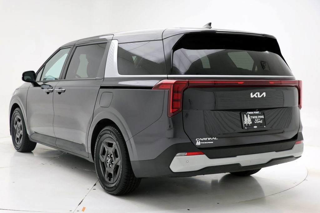 2025 Kia Carnival LXS