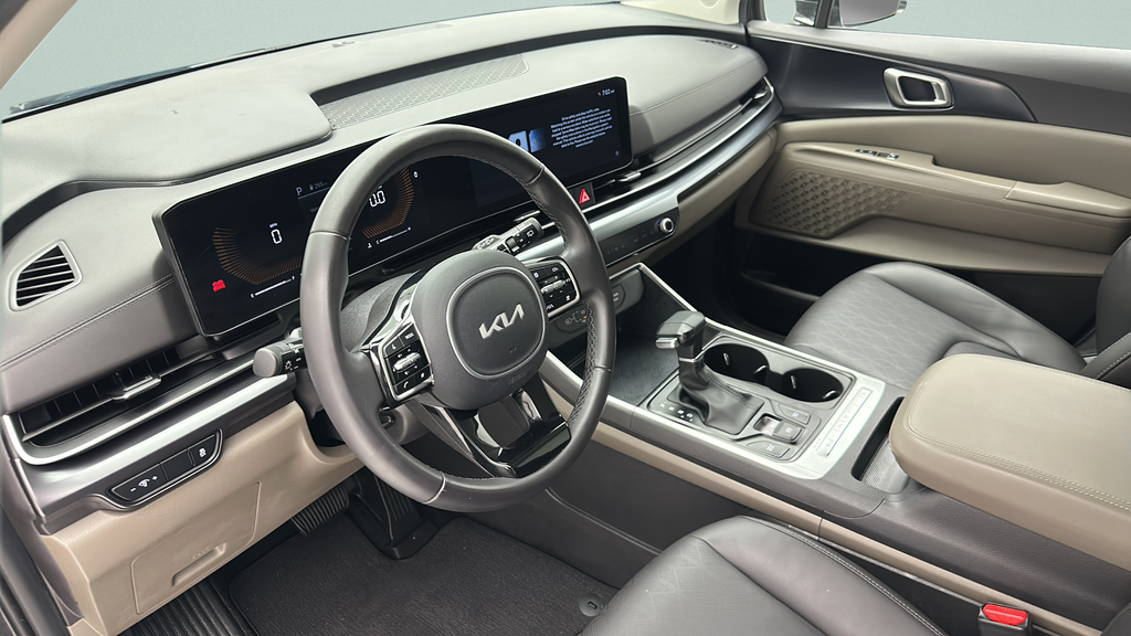 2025 Kia Carnival LXS