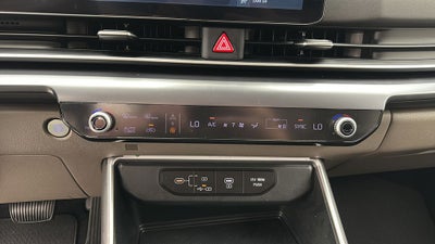 2025 Kia Carnival LXS