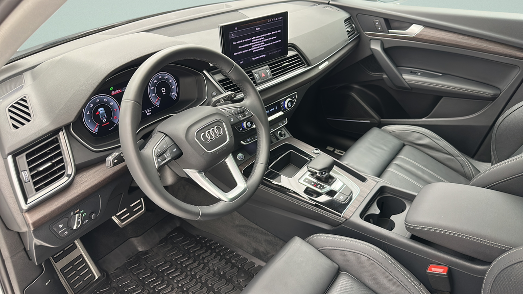 2024 Audi Q5 45 S line Premium quattro