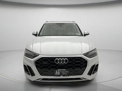 2024 Audi Q5 45 S line Premium quattro
