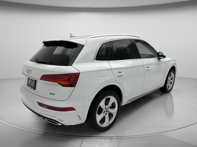 2024 Audi Q5 45 S line Premium quattro