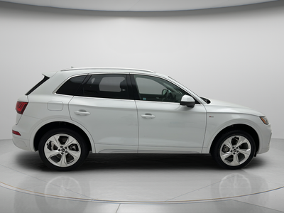 2024 Audi Q5 45 S line Premium quattro