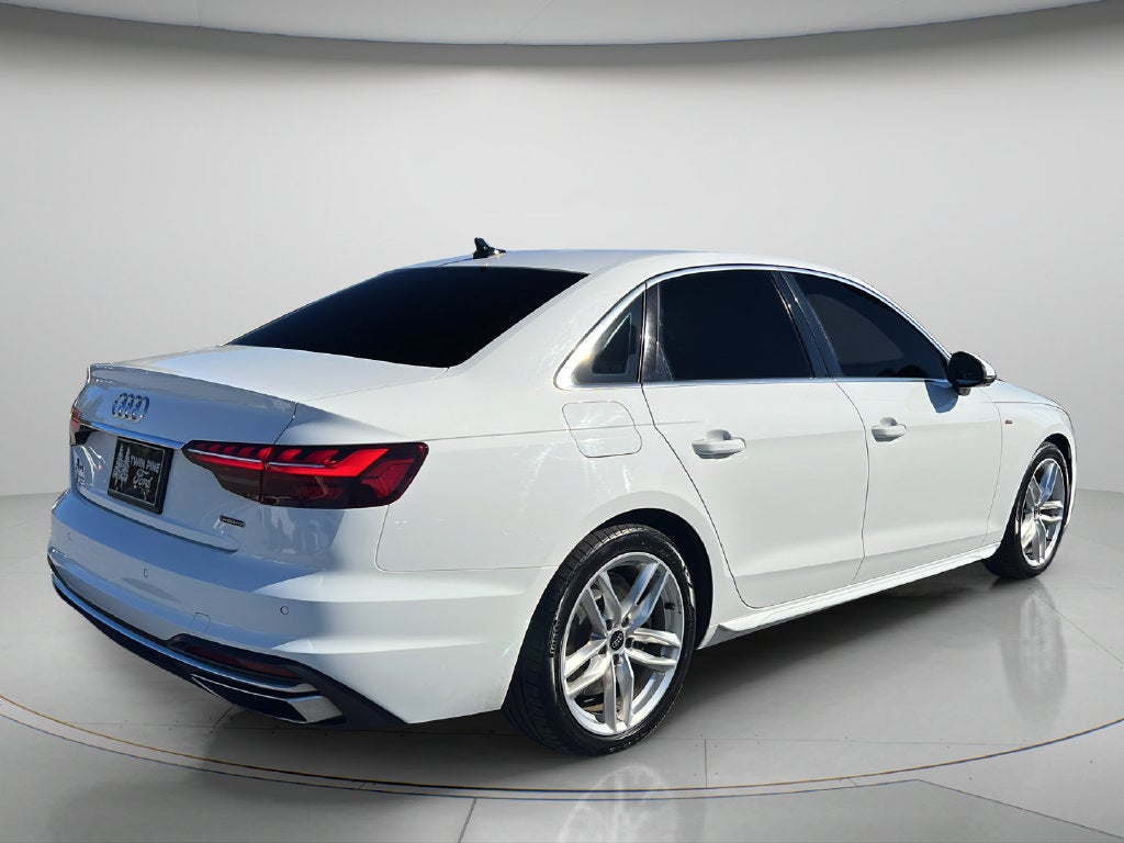 2023 Audi A4 45 S line Premium Plus quattro