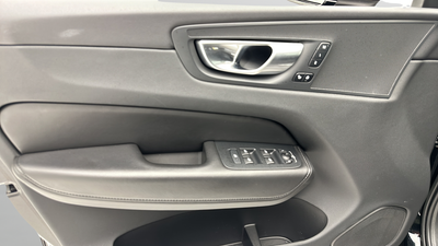 2023 Volvo XC60 B5 Core
