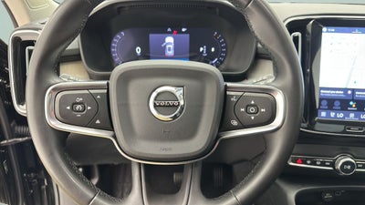 2024 Volvo XC40 B5 Core