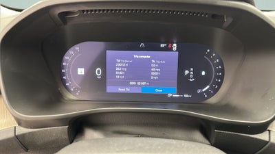 2024 Volvo XC40 B5 Core