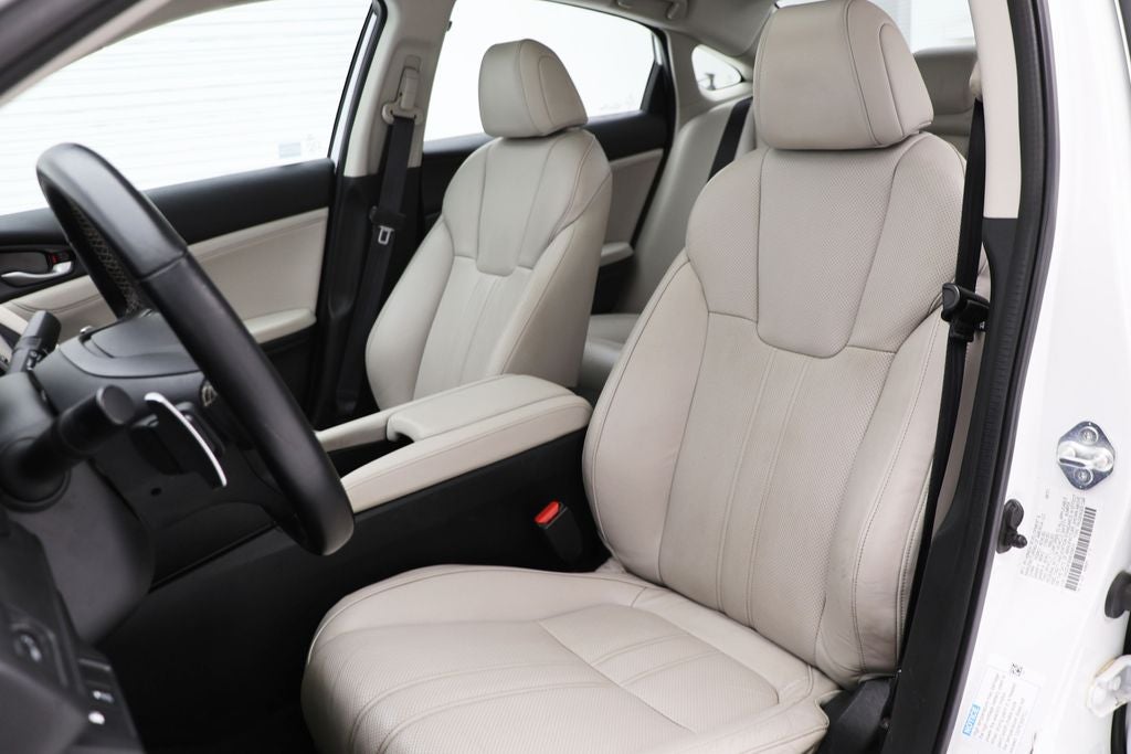 2022 Honda Insight Touring