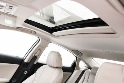 2022 Honda Insight Touring