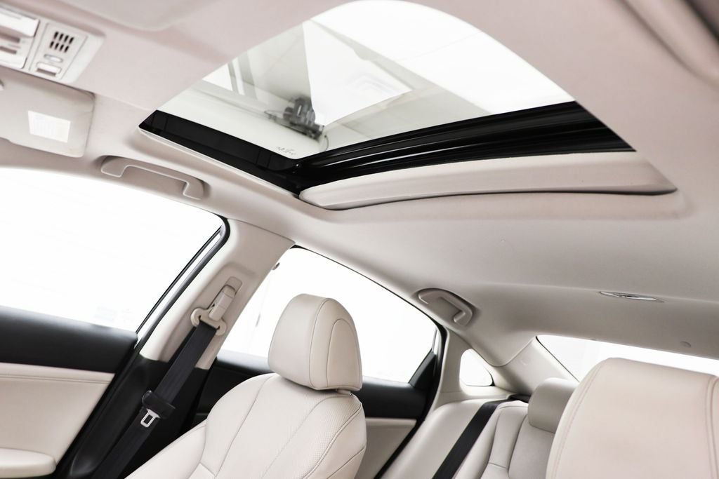 2022 Honda Insight Touring