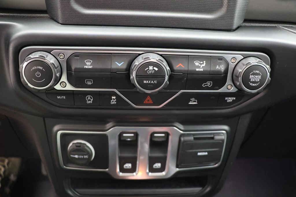 2022 Jeep Wrangler Willys