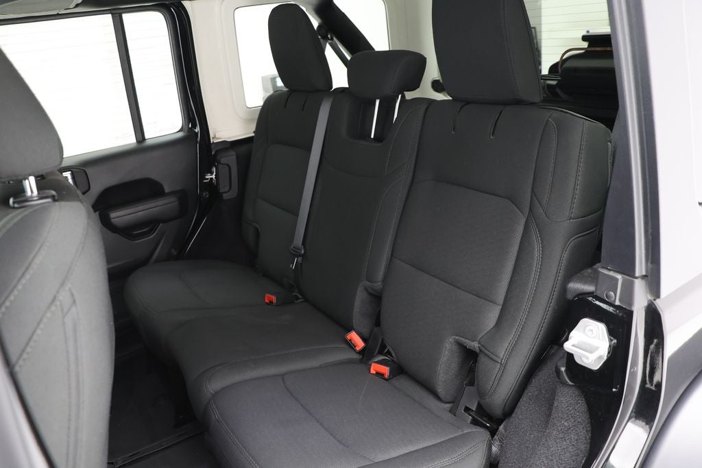 2022 Jeep Wrangler Unlimited Willys