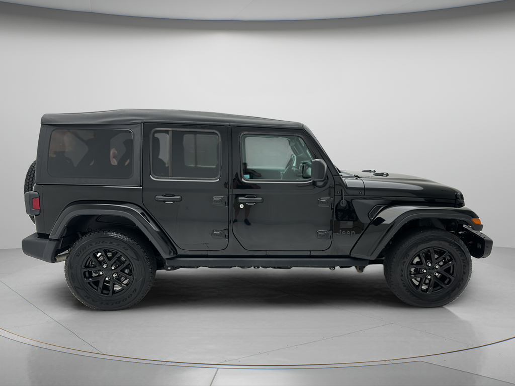 2023 Jeep Wrangler Base