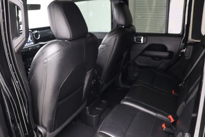 2022 Jeep Wrangler Unlimited Sahara Altitude