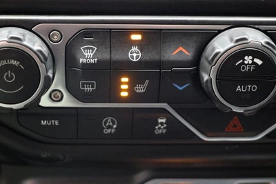 2022 Jeep Wrangler Unlimited Sahara Altitude