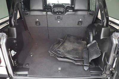 2022 Jeep Wrangler Unlimited Sahara Altitude