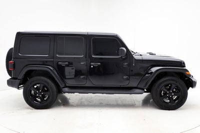 2022 Jeep Wrangler Unlimited Sahara Altitude