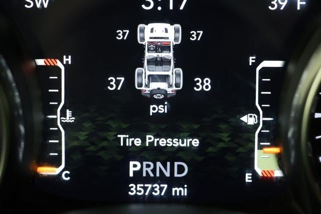 2022 Jeep Wrangler Unlimited Sahara Altitude