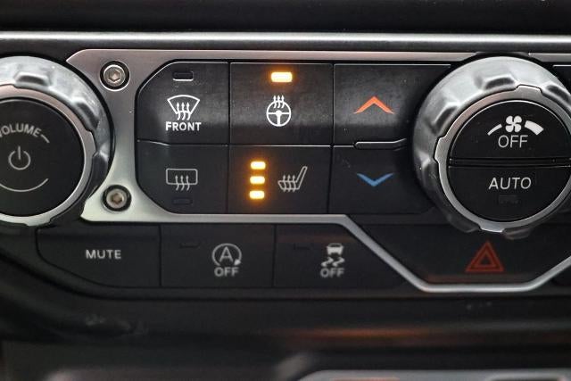 2022 Jeep Wrangler Unlimited Sahara Altitude