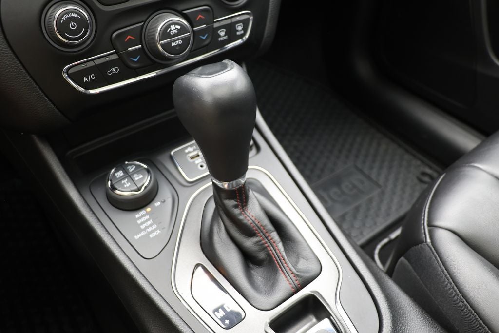 2021 Jeep Cherokee Trailhawk