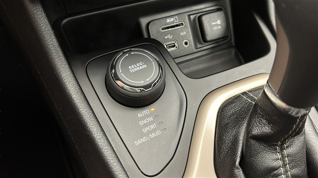 2016 Jeep Cherokee High Altitude
