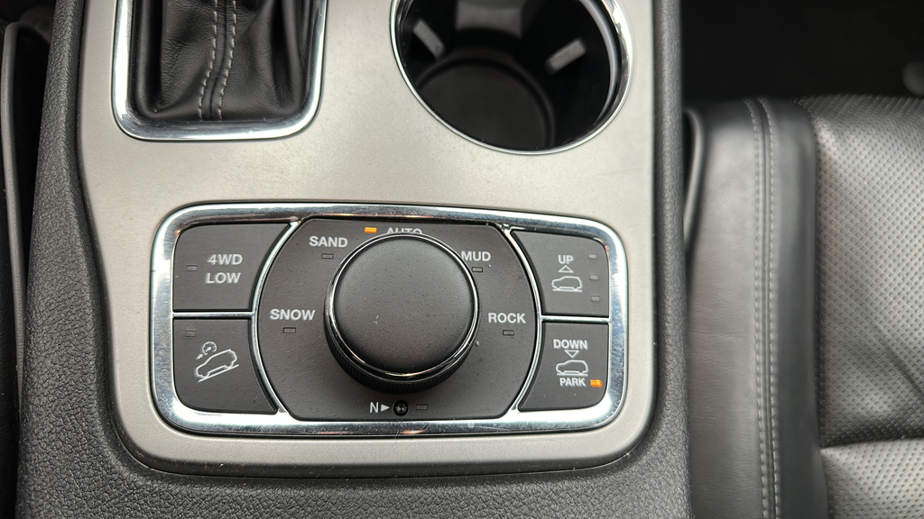 2019 Jeep Grand Cherokee Overland
