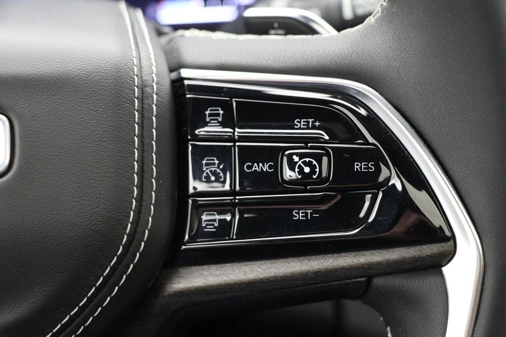 2023 Jeep Grand Cherokee Overland