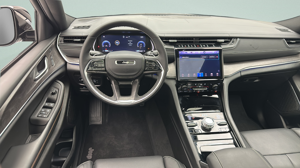 2025 Jeep Grand Cherokee Overland